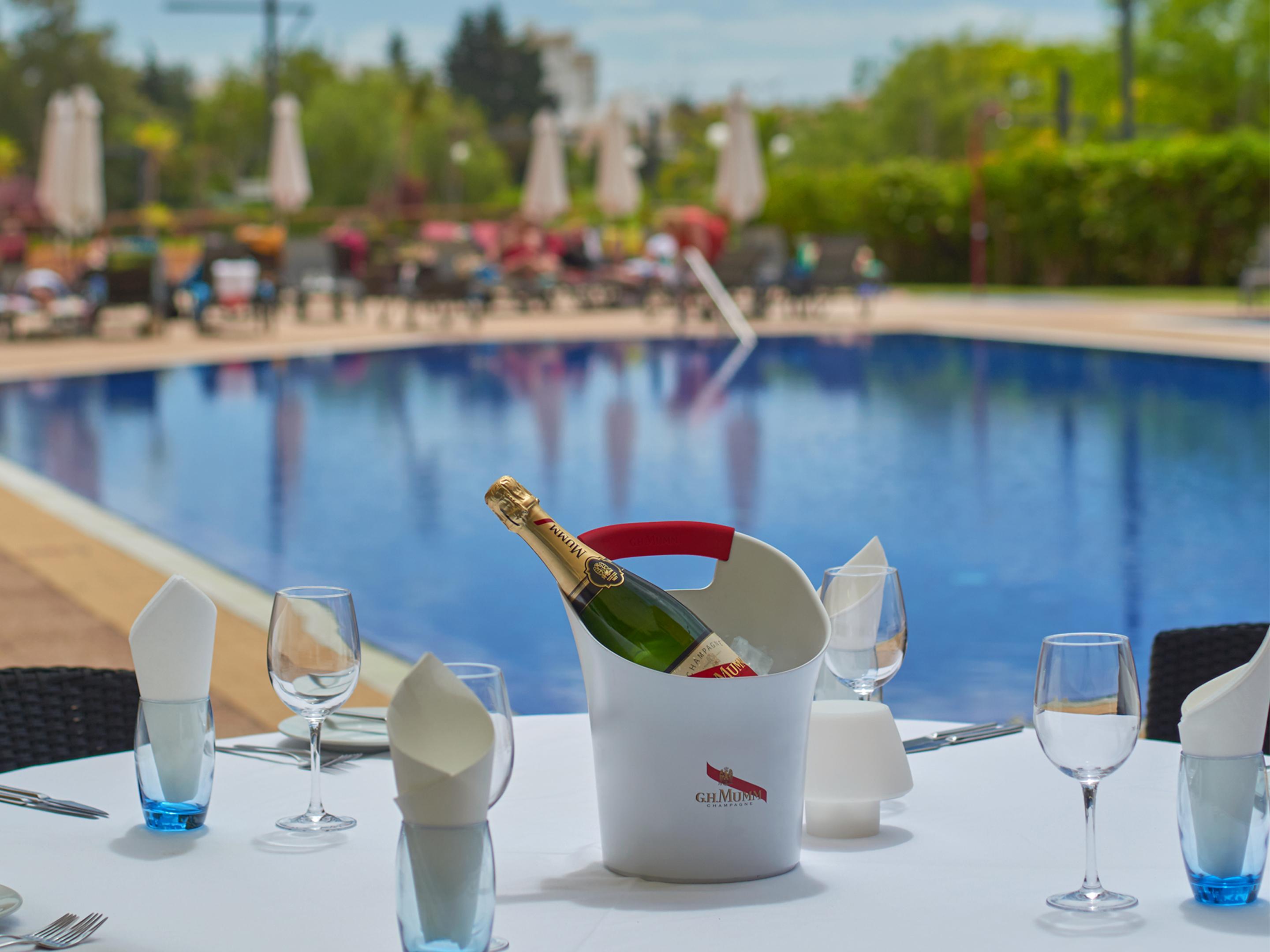 Dom Pedro Portobelo Aparthotel Vilamoura Exterior photo