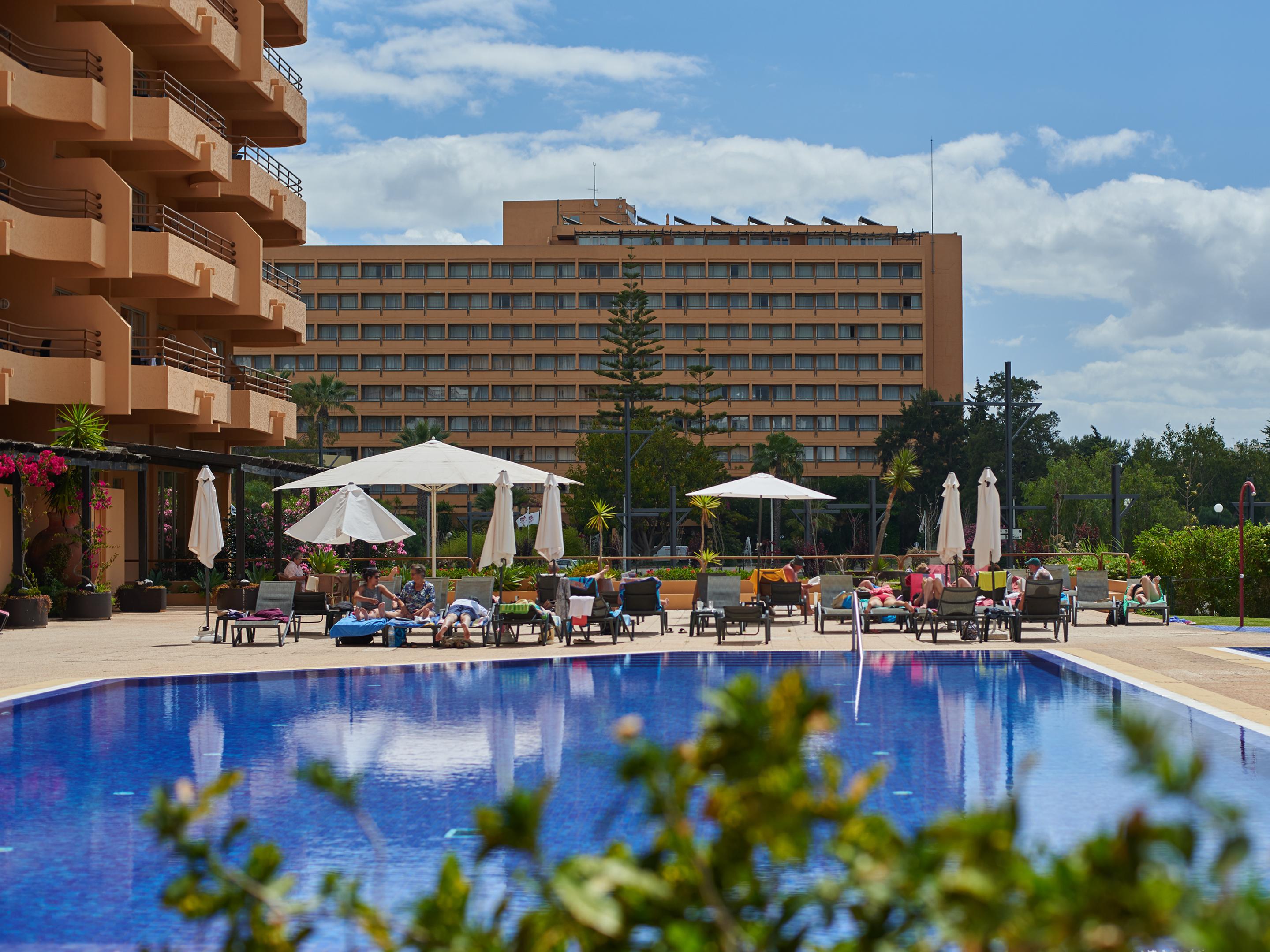 Dom Pedro Portobelo Aparthotel Vilamoura Exterior photo